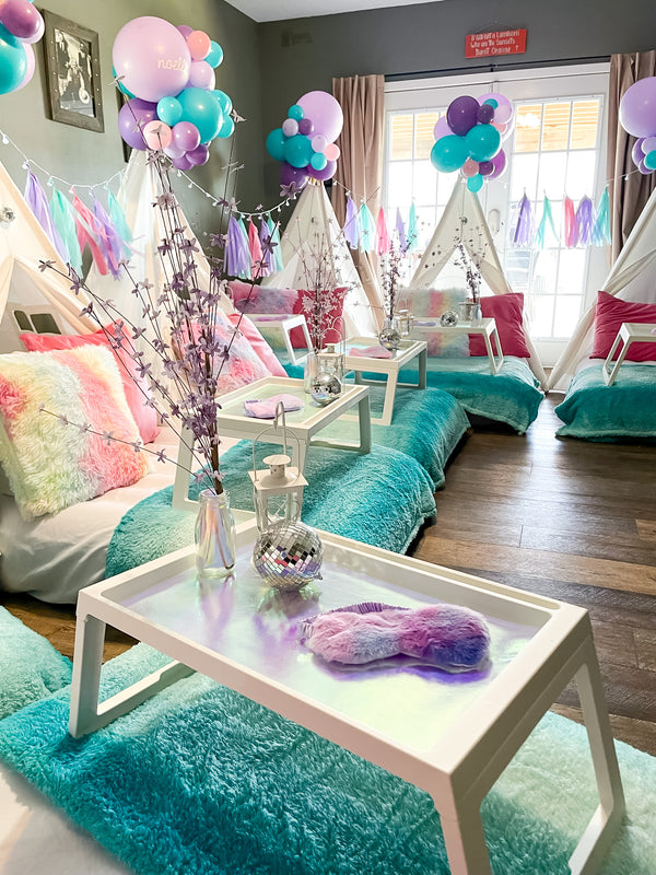 Slumber Party Tents - Glamfetti