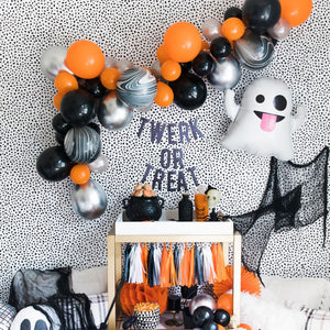 Classic Halloween Balloon Garland Kit